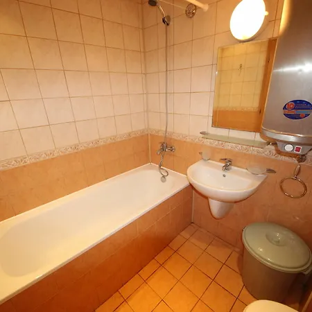 Semesteranläggning (resort) Menada Oasis 3*